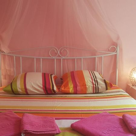B&B La Vie En Rose Basileia Exterior foto
