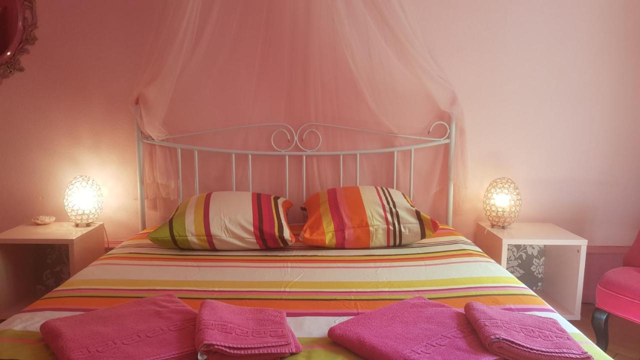 B&B La Vie En Rose Basileia Exterior foto
